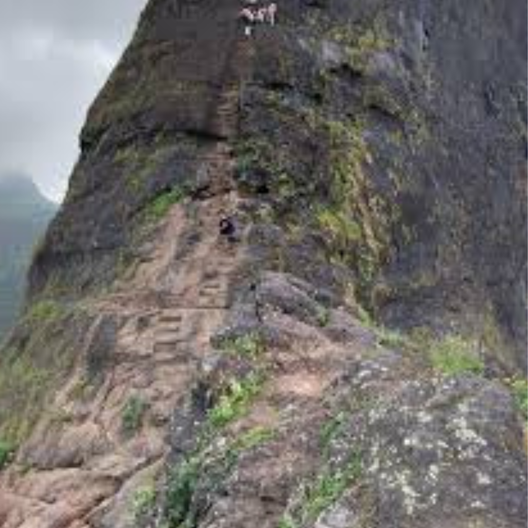 Harihar Fort <br>Trek